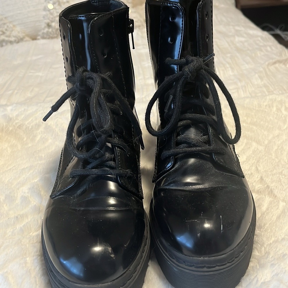 Jeffrey Campbell Black Lace-Up Women's Boots - Picture 3 of 3